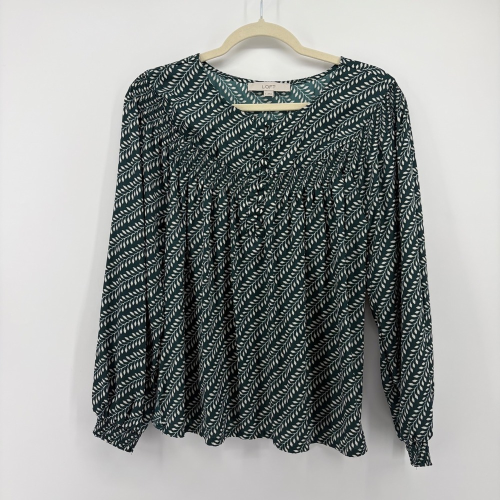 LOFT Womens Small Green Blouse Long Sleeve Pleated Front Leaf Print Top